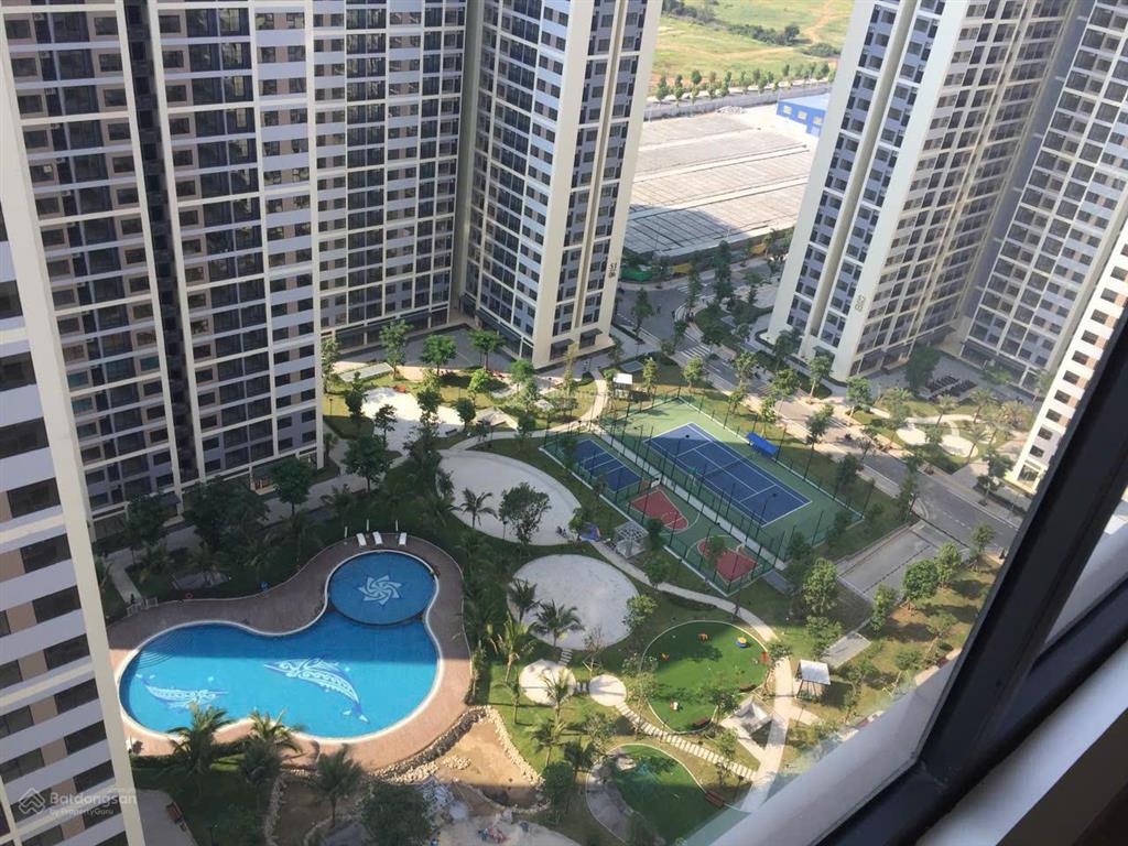 2.3 tỷ 2pn giá tốt hiện tại the rainbow  vinhomes grand park cần bán gấp