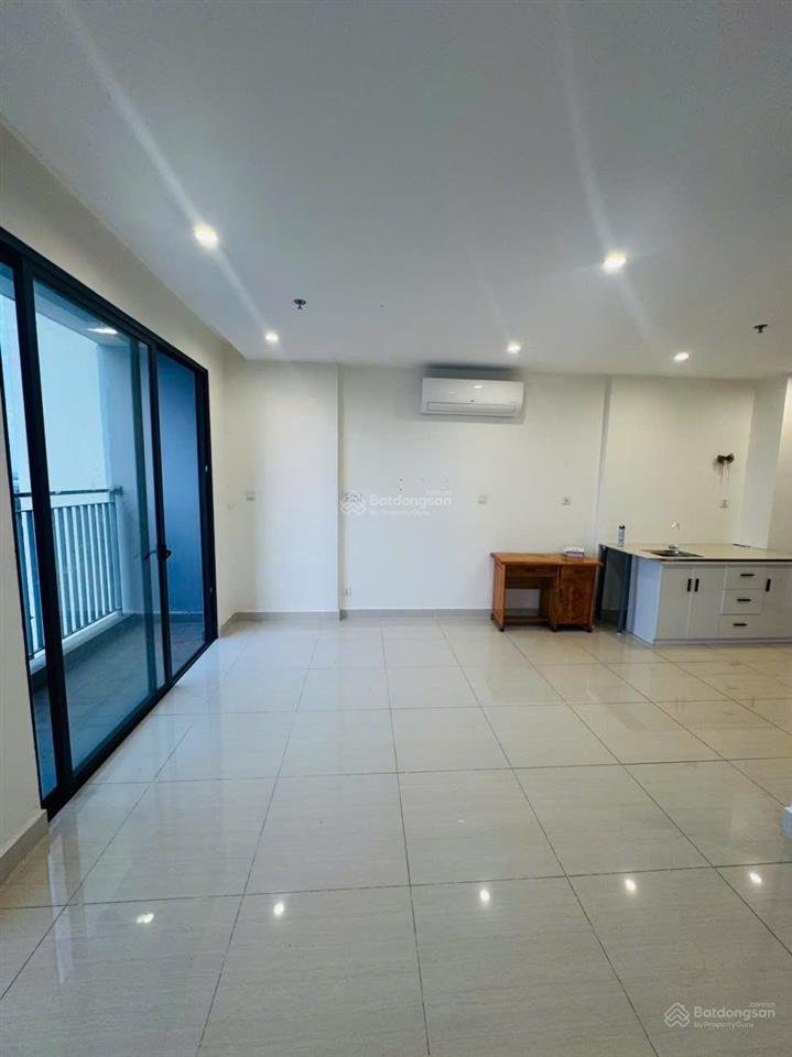 Cắt lỗ cực sâu căn 2pn + 69m2 chỉ 2.63 tỷ the rainbow  vinhomes grand park
