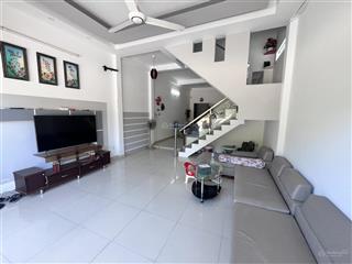 Nhà phố biển gần bến du thuyền tp nha trang