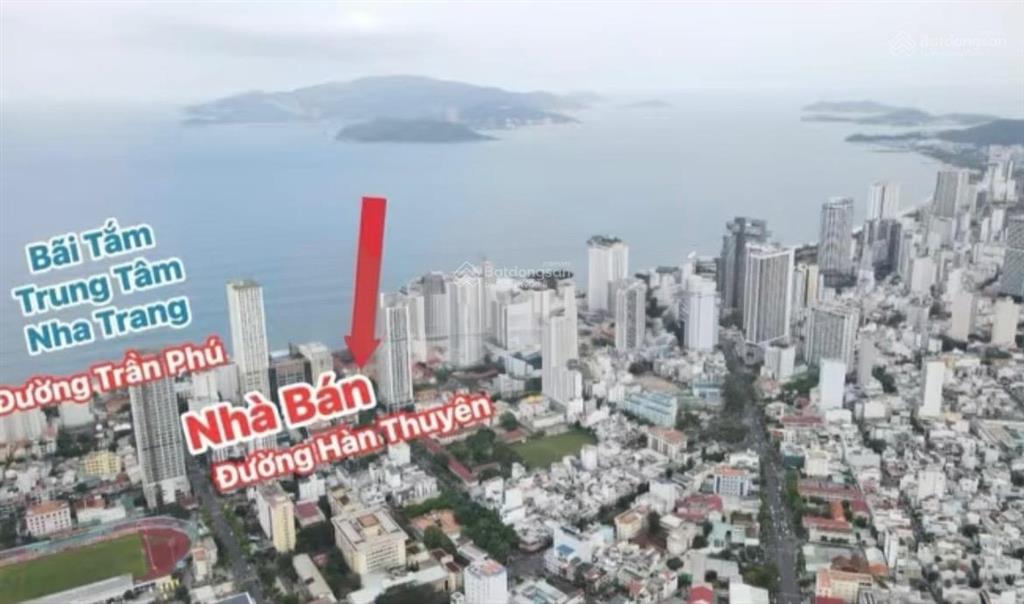 Nhà phố biển đẹp ngay tttp nha trang