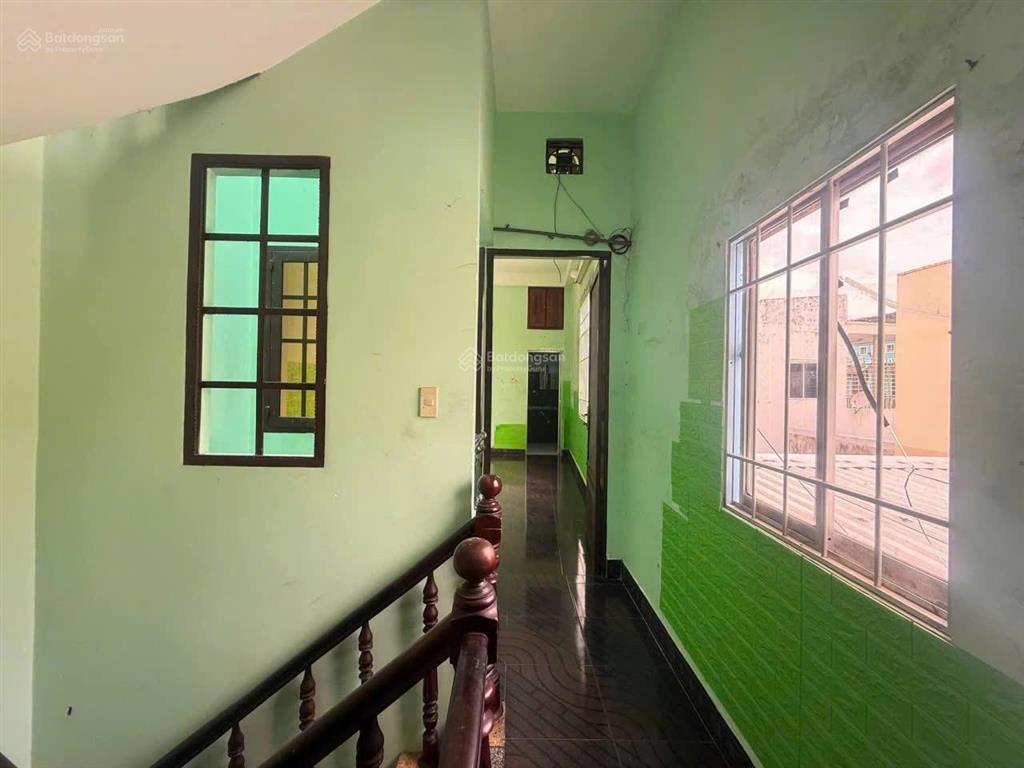 Nhà 4 tầng giá rẻ khu bàn cờ tp nha trang