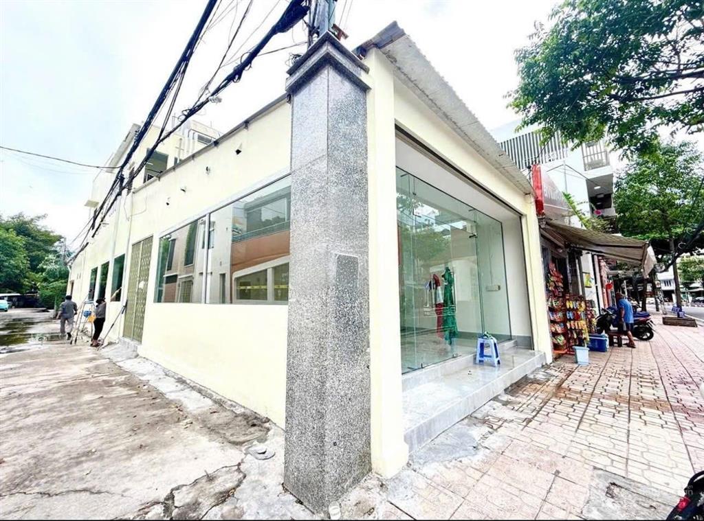 Cho thuê nhà căn góc đẹp đường nguyễn thị minh khai  tp nha trang