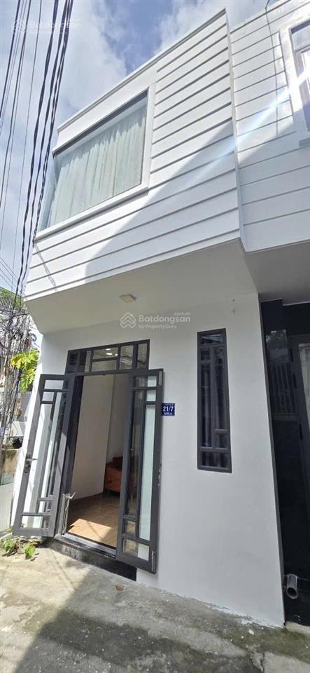 Nhà phố giá rẻ ngay kđt vcn phước hải  tp nha trang