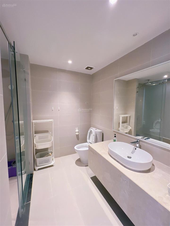 Gía siêu cạnh tranh căn studio goldcoast nội thất đẹp chỉ 5,2tỷ đã có sổ.  0794 546 *** (ms. uyên)