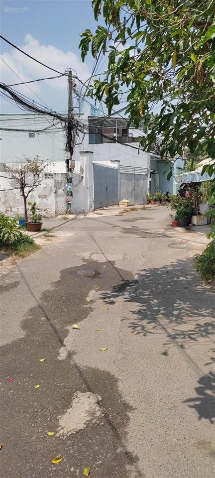 Đất 2 mặt tiền ấp trung đông 1