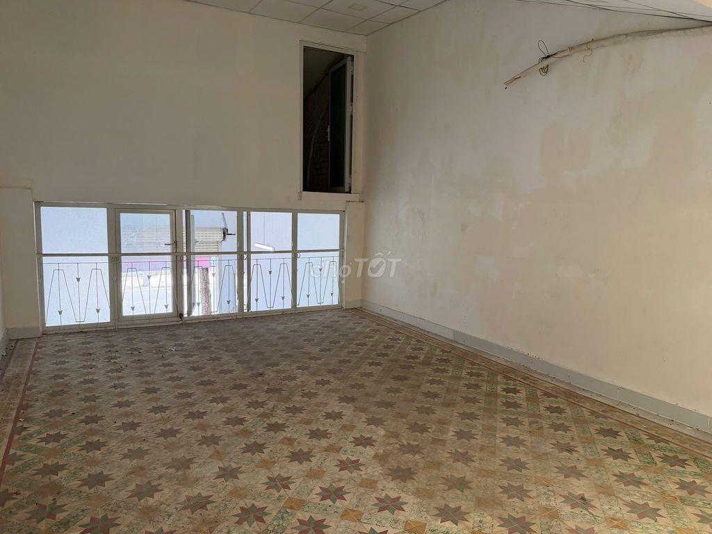 CHO THUÊ NHÀ NGUYÊN CĂN MẶT TIỀN QUẬN 8