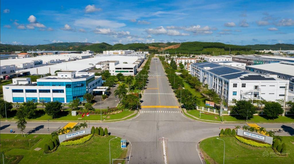 Lô đất ngay vsip quảng ngãi thuộc tịnh thọ chỉ 370tr