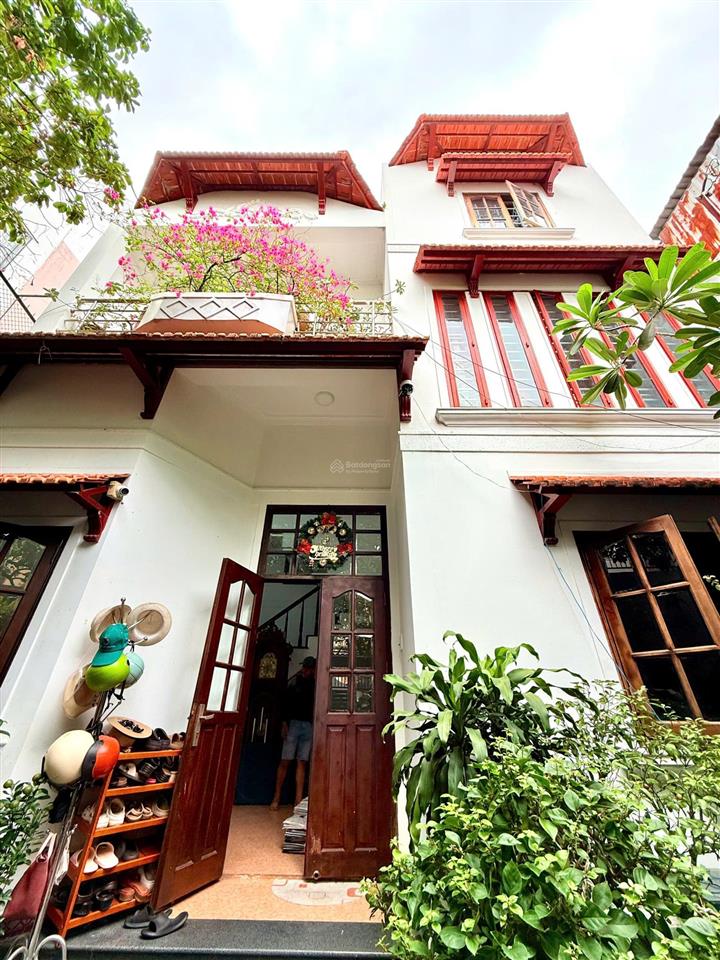 Biệt thự sân vườn trung tâm tân bình hàng hiếm khó tìm