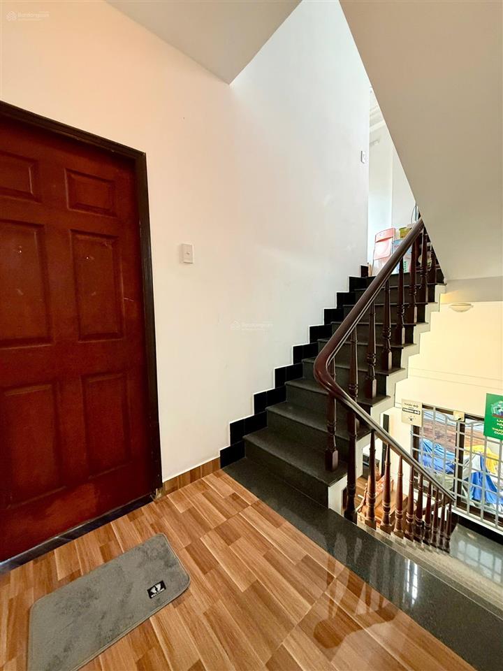 Biệt thự sân vườn trung tâm tân bình hàng hiếm khó tìm