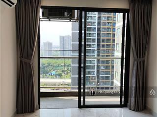 Cho thuê bán căn 3pn 82m2 giá cđt