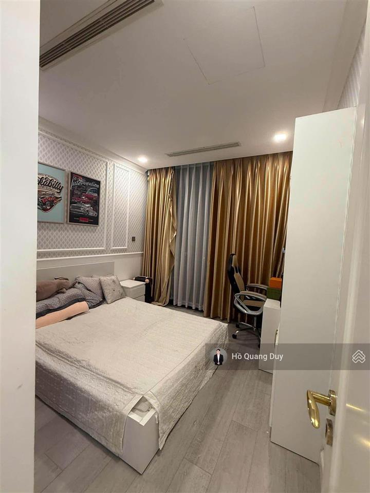 Bán nhanh căn hộ 4phòng ngủ 158m2 tầng cao view thoáng vinhomes bason
