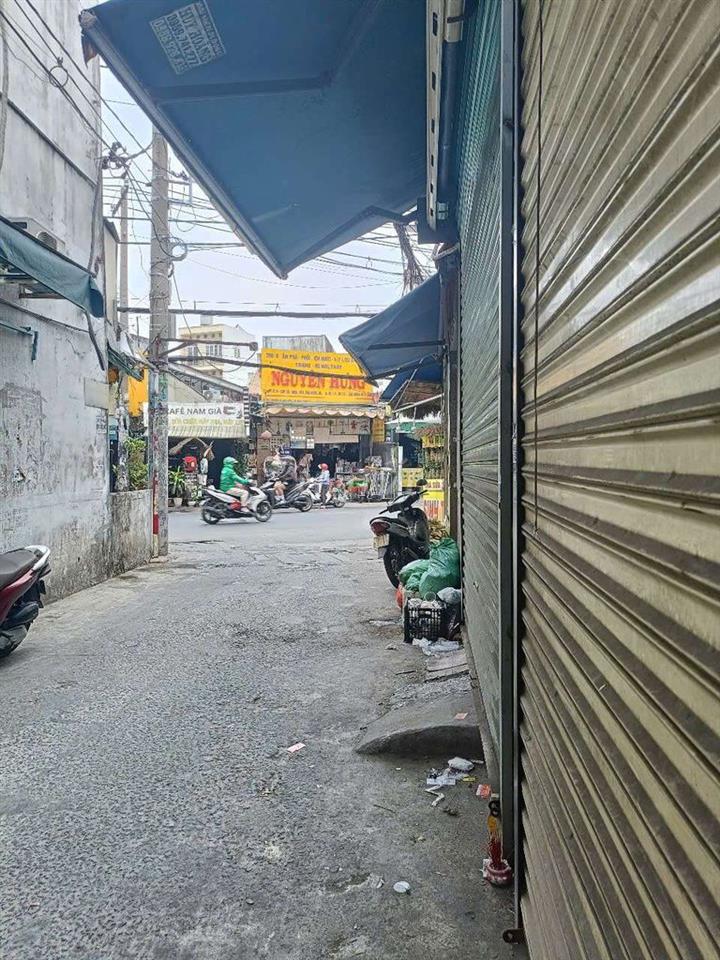 Nhà nhỏ 3tr5 dạng kios, gác đúc,máy lạnh