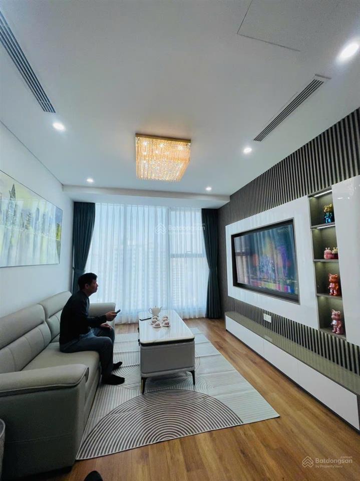 Chính chủ cắt lỗ  căn góc  đầy đủ nội thất  siêu hiếm  88m2  10,8 tỷ.  0988 160 ***