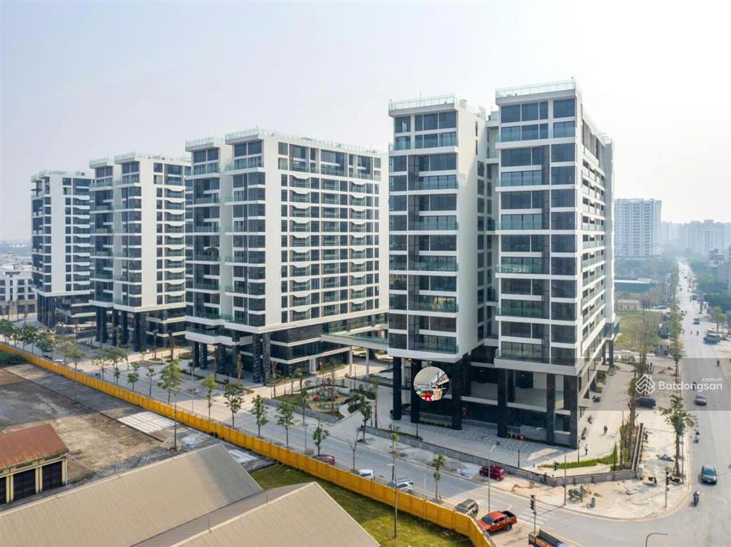 Bán căn hộ studio 28m2 giá chỉ 3tỷ380 rẻ nhất sunshine green iconic  em long 0869 971 ***