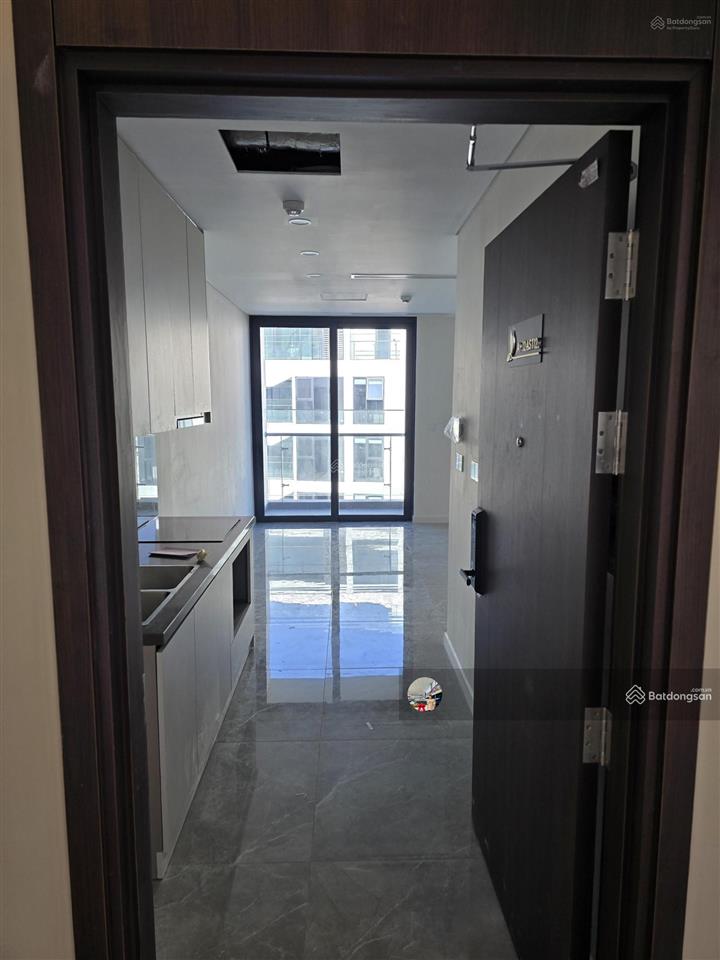 Bán căn hộ studio 28m2 giá chỉ 3tỷ380 rẻ nhất sunshine green iconic  em long 0869 971 ***