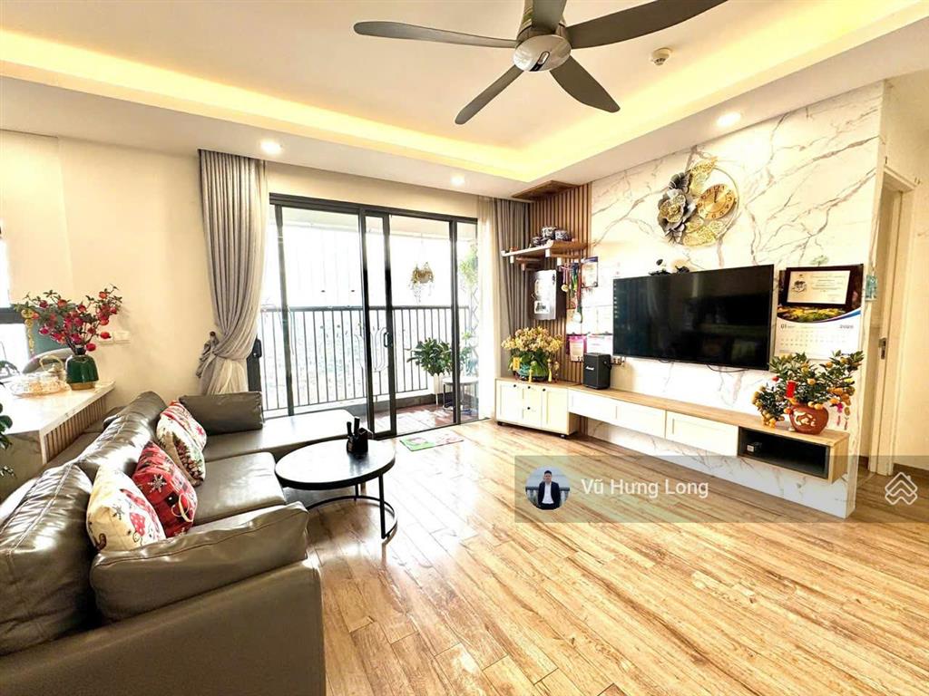 Bán ch 3pn góc imperia sky garden 423 minh khai  giá 10tỷ6  em long 0869 971 ***