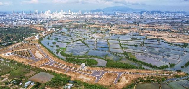 Lô biệt thự đối diện công viên giá tốt chỉ 32tr/m2  dự án ven sông tắc