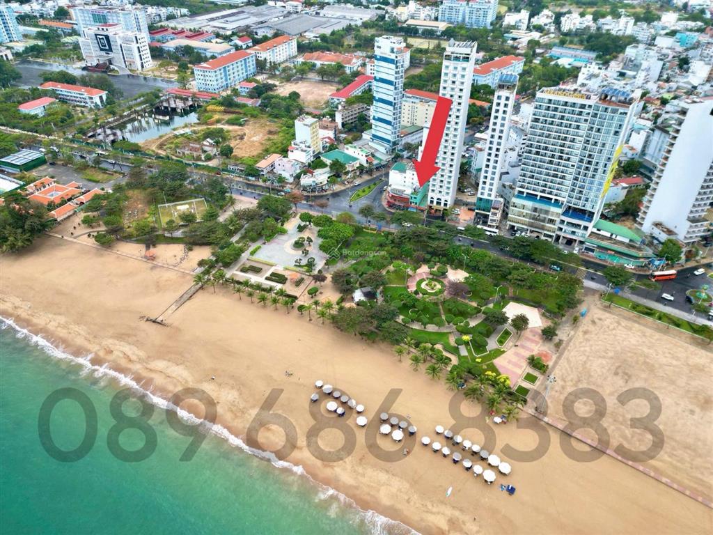 Bán đất trực diện biển  mặt tiền trần phú  đối diện công viên thanh niên giá 40 tỷ
