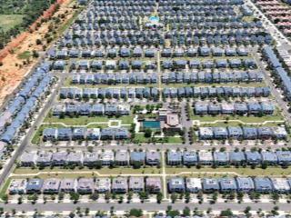 Cắt lỗ sâu biệt thự full nội thất gần ngay hồ bơi nội khu giá 5.3 tỷ (bao thuế phí)  0966 765 ***