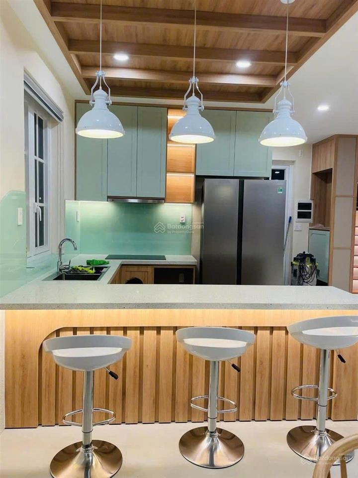 Chuyển nhượng biệt thự đơn lập full nội thất 3pn gần hồ bơi. giá 6.5 tỷ bao thuế phí 0966 765 ***