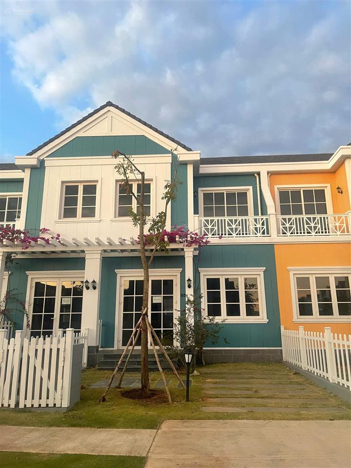 Hiếm có nhà phố 6x20m novaworld phan thiết, giá 3 tỷ bao thuế phí. đăng là có!  0966 765 ***
