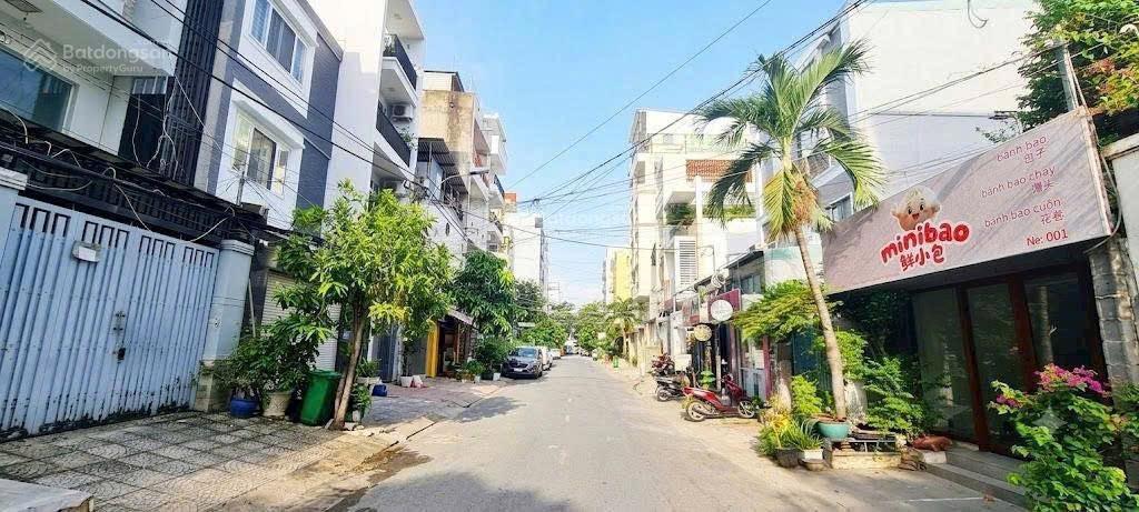 Bán nhà mt đường số 49 p tân quy q 7. dt 8x20m sh. vị trí đẹp .gía đầu tư 26,3 tỷ