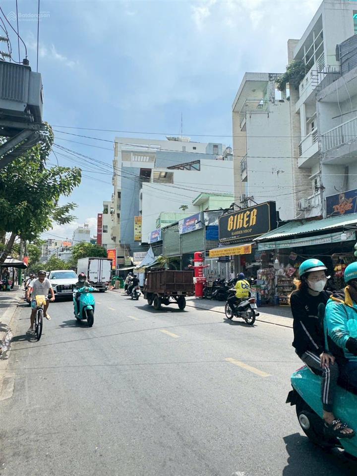 Hàng thơm! bán nhà mt đường số 79 p tân quy. q7. dt 4,2x19m 6 tầng, thang máy. giá đầu tư 17,5 tỷ