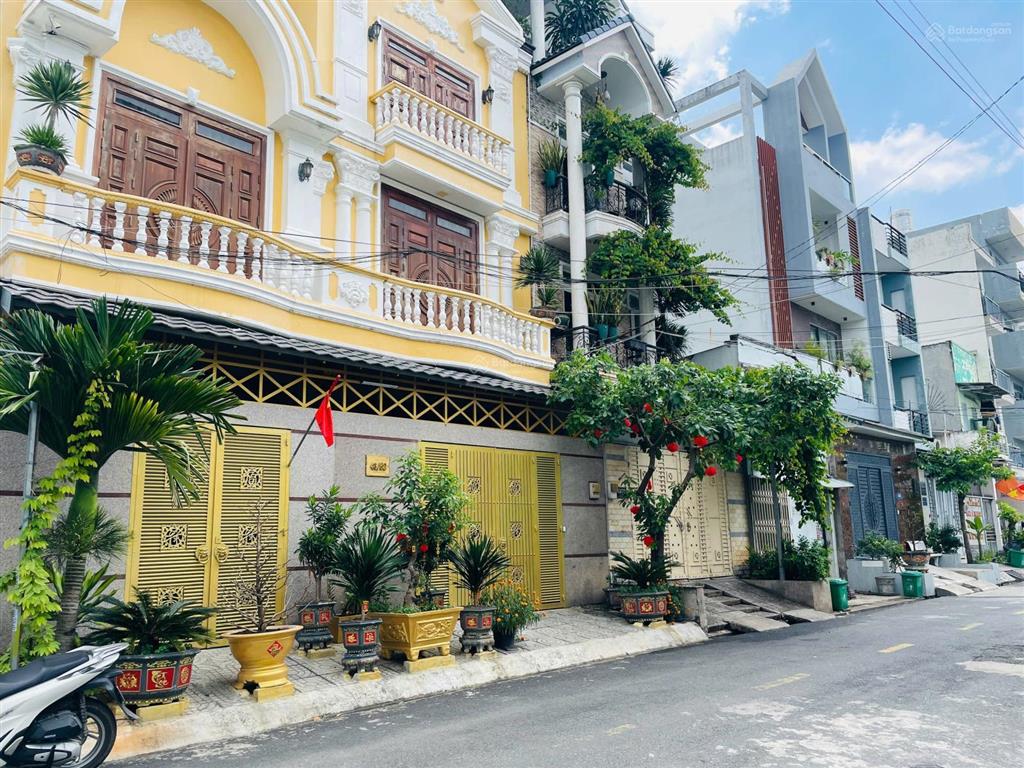 Bán gấp lô đất 130m2 (ngang 6m) đường xe hơi tránh nhau  cách mặt tiền đường hiệp bình 200m