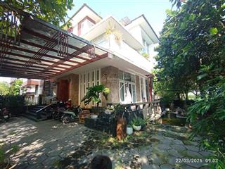 Siêu phẩm biệt thự góc 2 mặt tiền  khu biệt thự jamona resort hiệp bình phước thủ đức  có bảo vệ