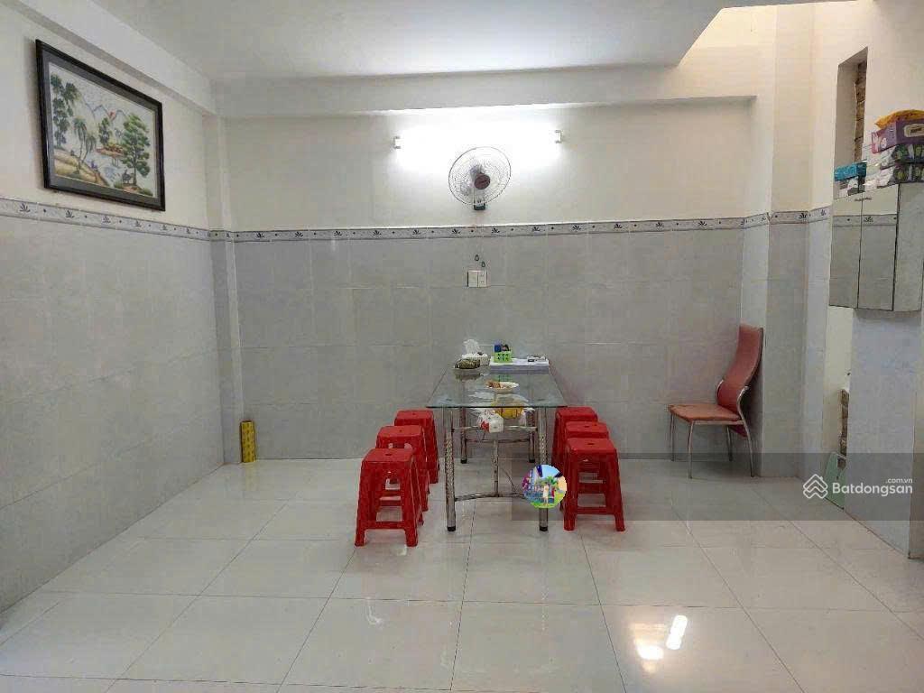 Rẻ! nhà 3 lầu  100m2 ngang 6m  ngay khu gigamall hiệp bình chánh thủ đức  đường xe hơi né nhau