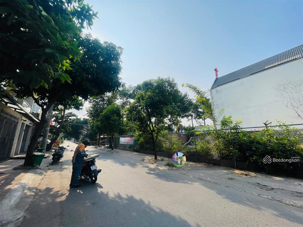 Khủng! lô góc 2 mặt tiền 380m2 ngay kdc sông đà hiệp bình chánh thủ đức  đường 2 xe né nhau