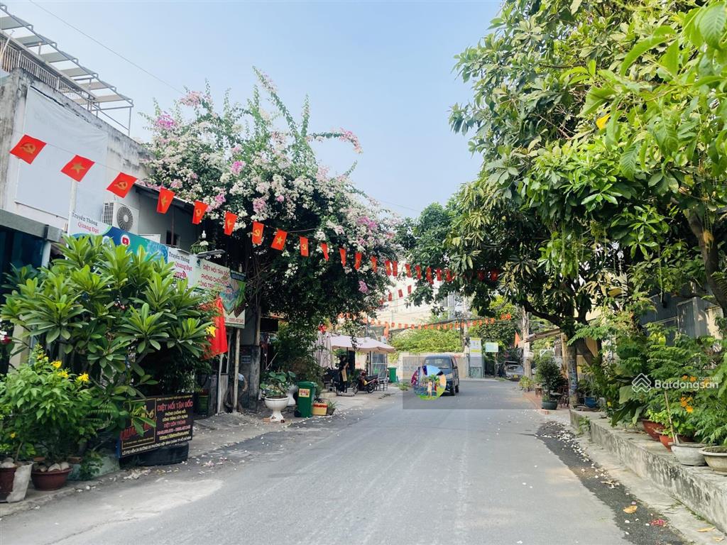 Lô góc 2 mặt tiền đường 23 hiệp bình chánh thủ đức  cách gigamall 500m  phạm văn đồng 200m