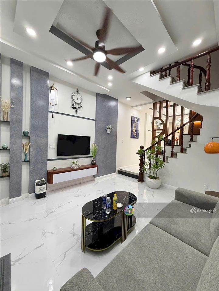 Căn nhà tâm huyết  cạnh ngay vạn phuc city  hiêp bình phước thủ đức  nội thất đầy đủ  đường oto