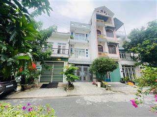 Cần tiền bán nhà ngay khu thành ủy đường 18  hiệp bình chánh thủ đức  cách gigamall 300m