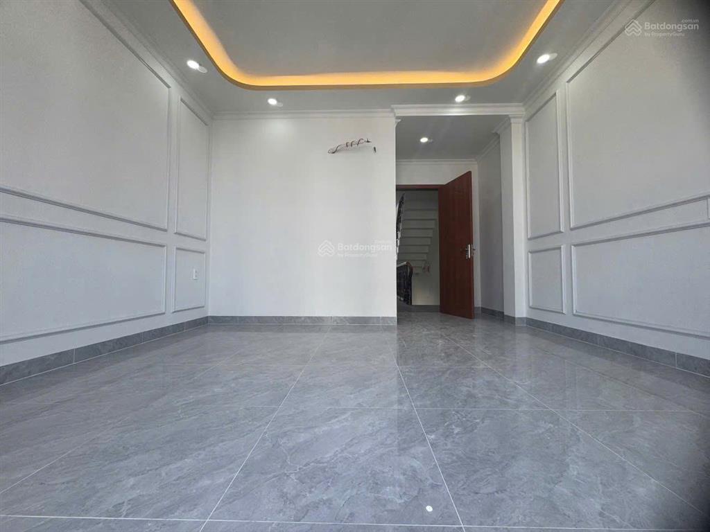 Khai thác dòng tiền  nhà mặt tiền đường ngay hiệp bình có thang máy  phù hợp chdv dòng tiền 50tr