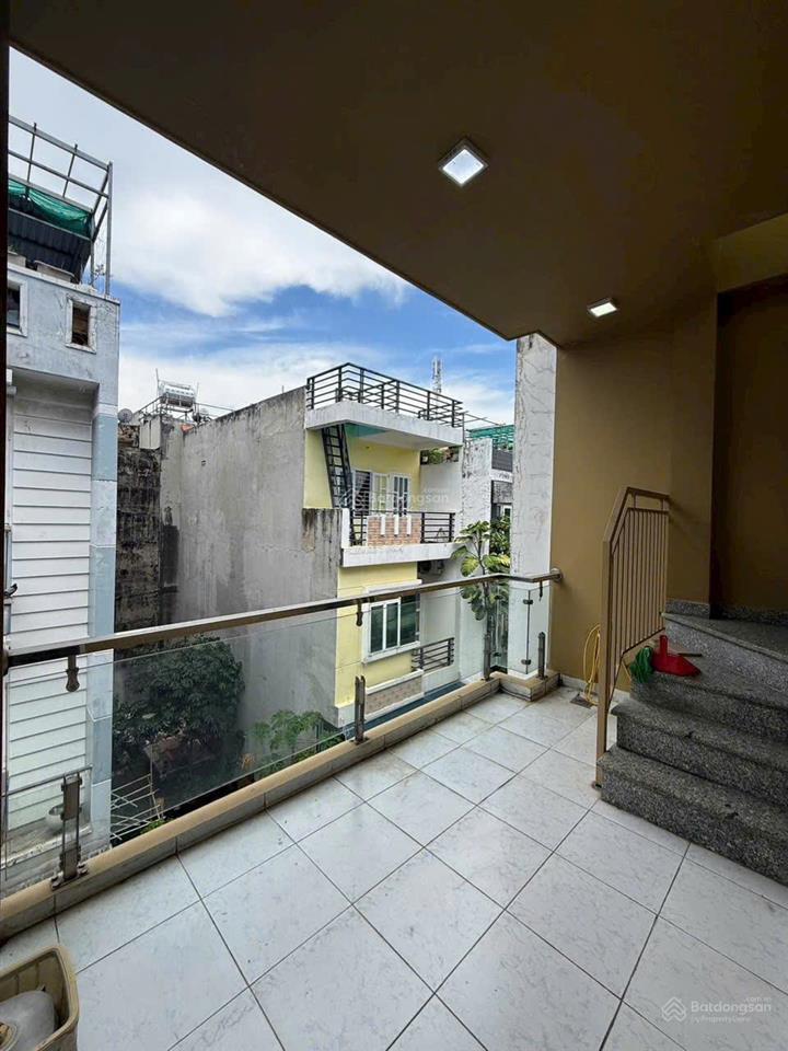 Nhà 3 tầng  đường xe hơi  khu dân cư hồng long  hiệp bình phước, thủ đức  hẻm xe hơi