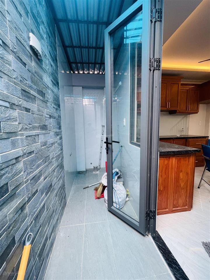 Nhà mới 5 tầng trệt lửng 3 lầu  ngay đường hiệp bình  phường hiệp bình chánh, thành phố thủ đức