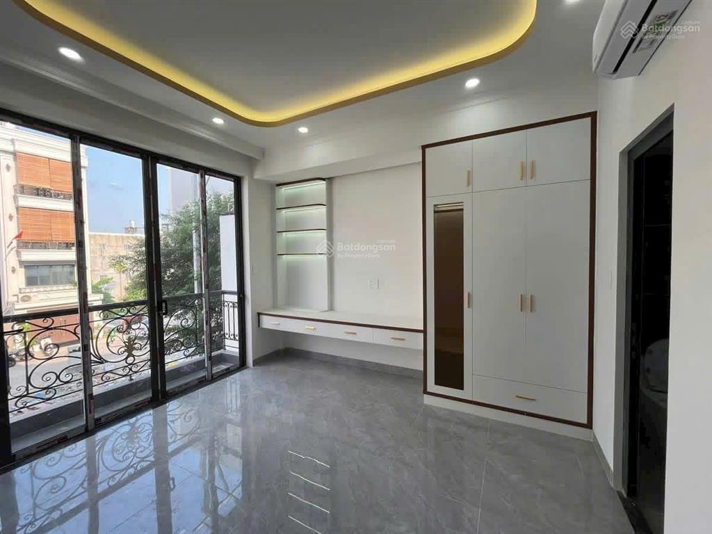Nhà mới 3 lầu ngang 6m  ngay hiệp bình  đường xe hơi  hiệp bình chánh thủ đức
