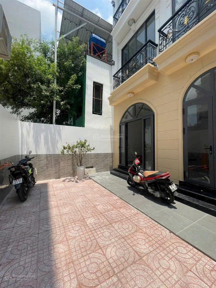 Nhà mới 3 lầu ngang 6m  ngay hiệp bình  đường xe hơi  hiệp bình chánh thủ đức