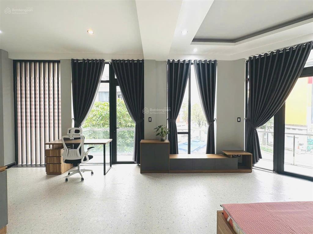 Giá tốt! căn góc 2 mặt tiền  ngang 8m  sát nguyễn thị nhung  khu vạn phúc city
