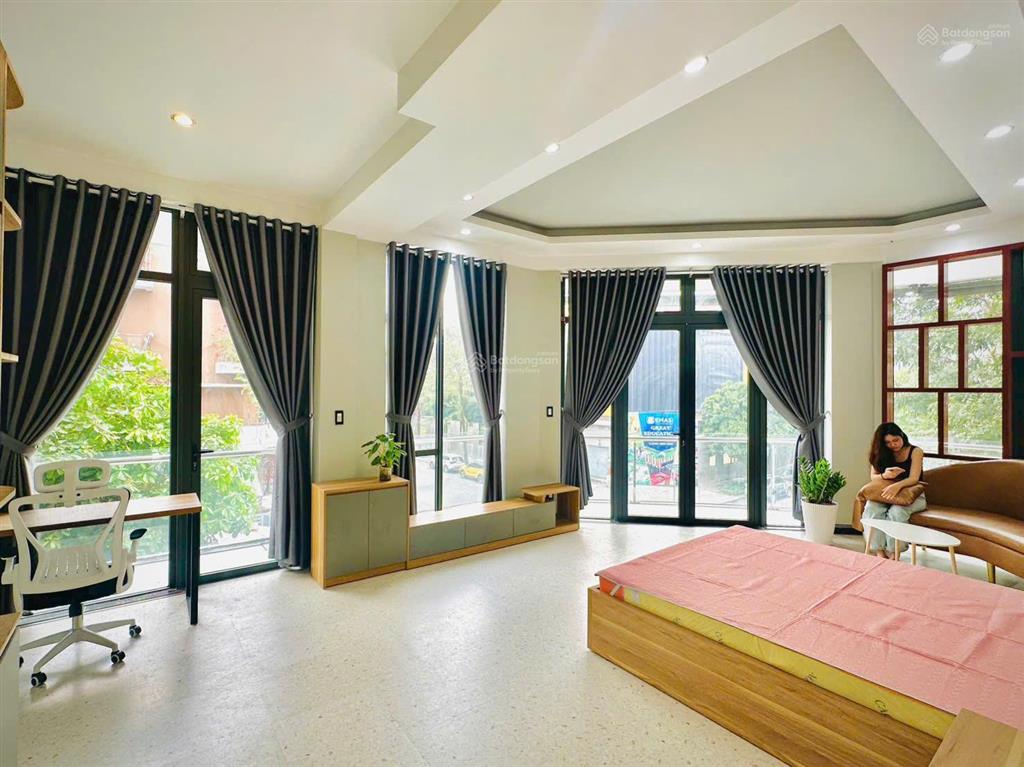 Giá tốt! căn góc 2 mặt tiền  ngang 8m  sát nguyễn thị nhung  khu vạn phúc city