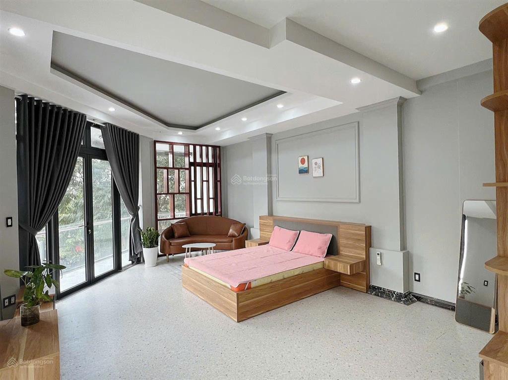 Giá tốt! căn góc 2 mặt tiền  ngang 8m  sát nguyễn thị nhung  khu vạn phúc city