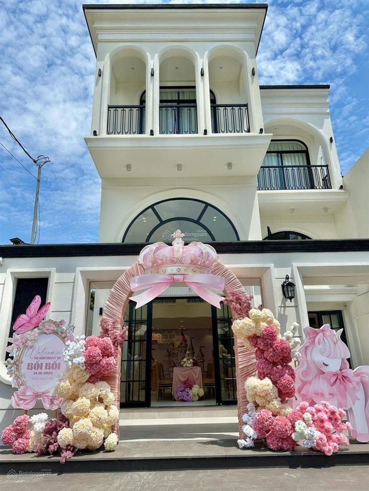 Siêu đẹp! biệt thự mới  ngang 8m  khu bên sông ngay gigamall hiệp bình chánh thủ đức