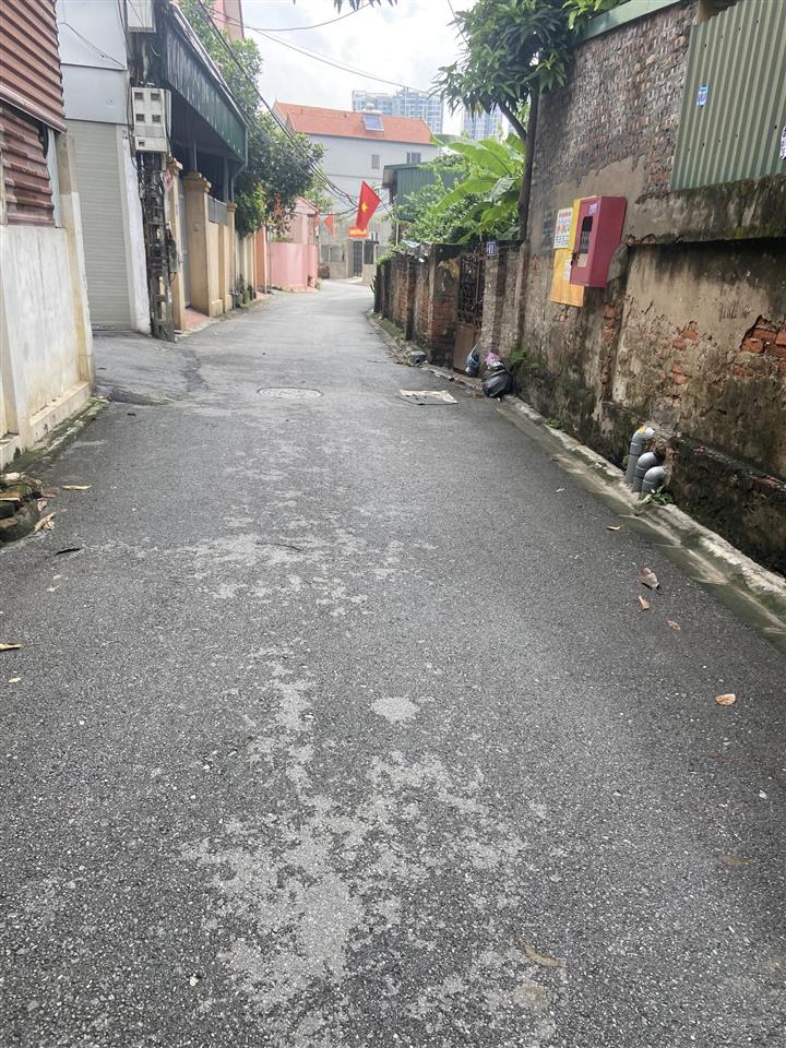 Bán gấp đất nền 70.6m2 tại đường ngọc động, gia lâm, 82 triệu / m2, đường ô tô thông