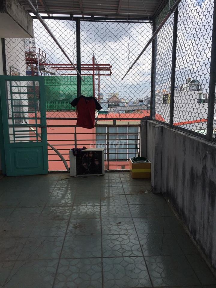 PHÒNG RỘNG, THOÁNG MÁT GIÁ RẺ