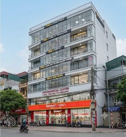 Cho thuê mặt bằng tầng 1, mặt tiền 10m, rộng 240m2 quận cầu giấy