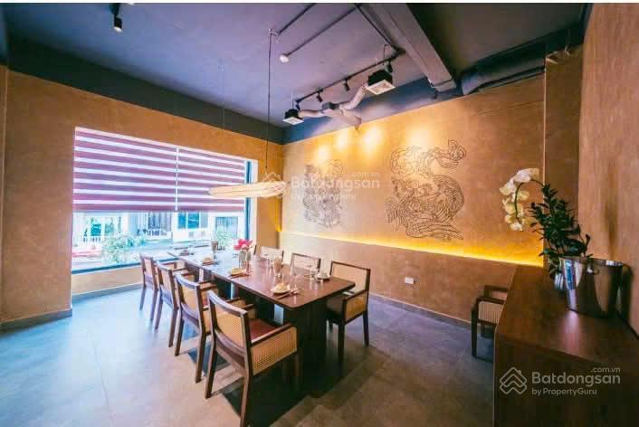 Cho thuê nhà hàng mặt phố xuân diệu quảng an, diện tích 480m2 tổng 4 tầng, mặt tiền 7m
