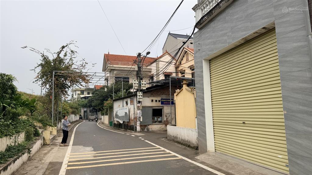 Lô góc 56m thổ cư tiền yên, sơn đồng. ô tô tránh đỗ cửa giá 4,x tỷ siêu siêu rẻ