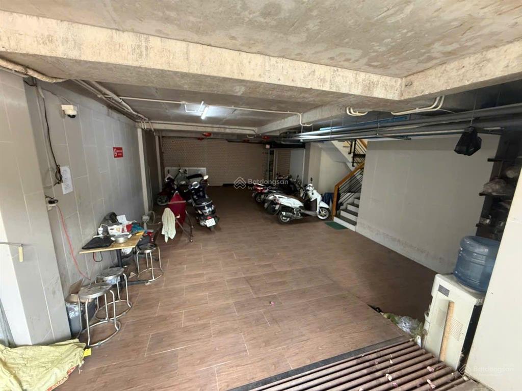 Cho thuê sàn lầu 2 dt 110m2 của tòa nhà vp (ngay đường trương văn bang, p thạnh mỹ lợi, tp thủ đức