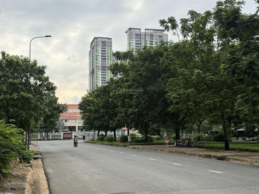 Cho thuê đất biệt thự, đường 59 d.a huy hoàng, p. thạnh mỹ lợi, kế bên ubnd tp thủ đức cũ